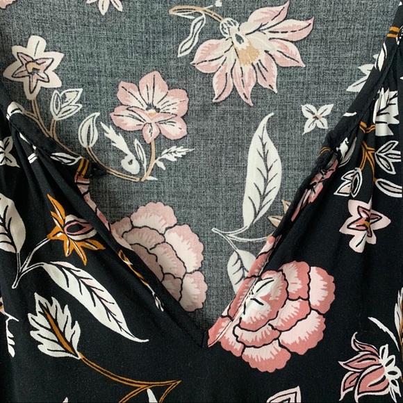 Like New Old Navy Floral A-Line Dress - Picture 3 of 9